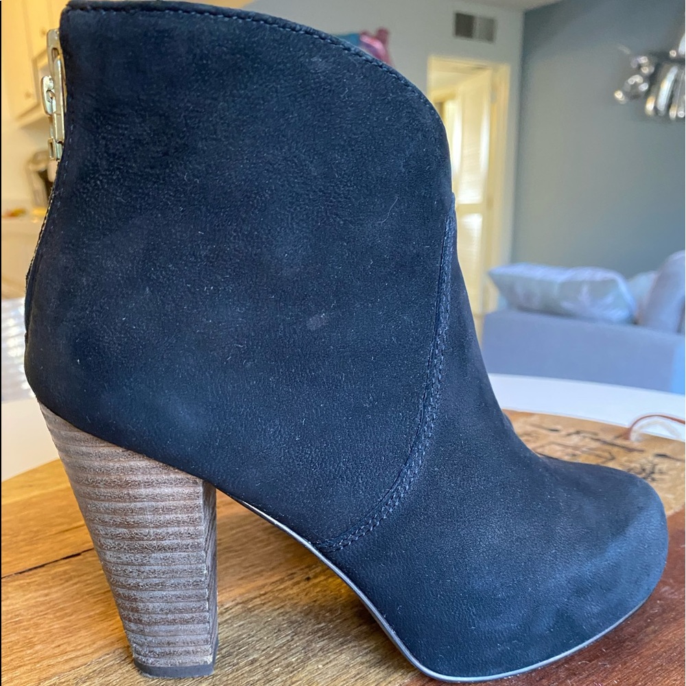 Steve Madden suede booties